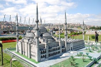 blue-mosque-miniaturk-istanbul