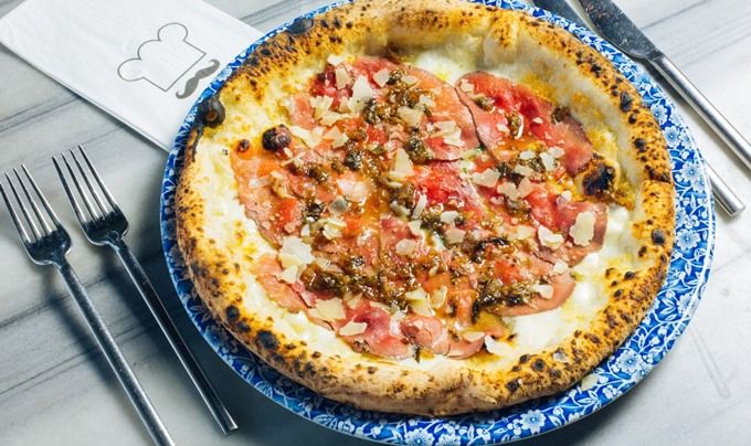 peynirli pizza adı