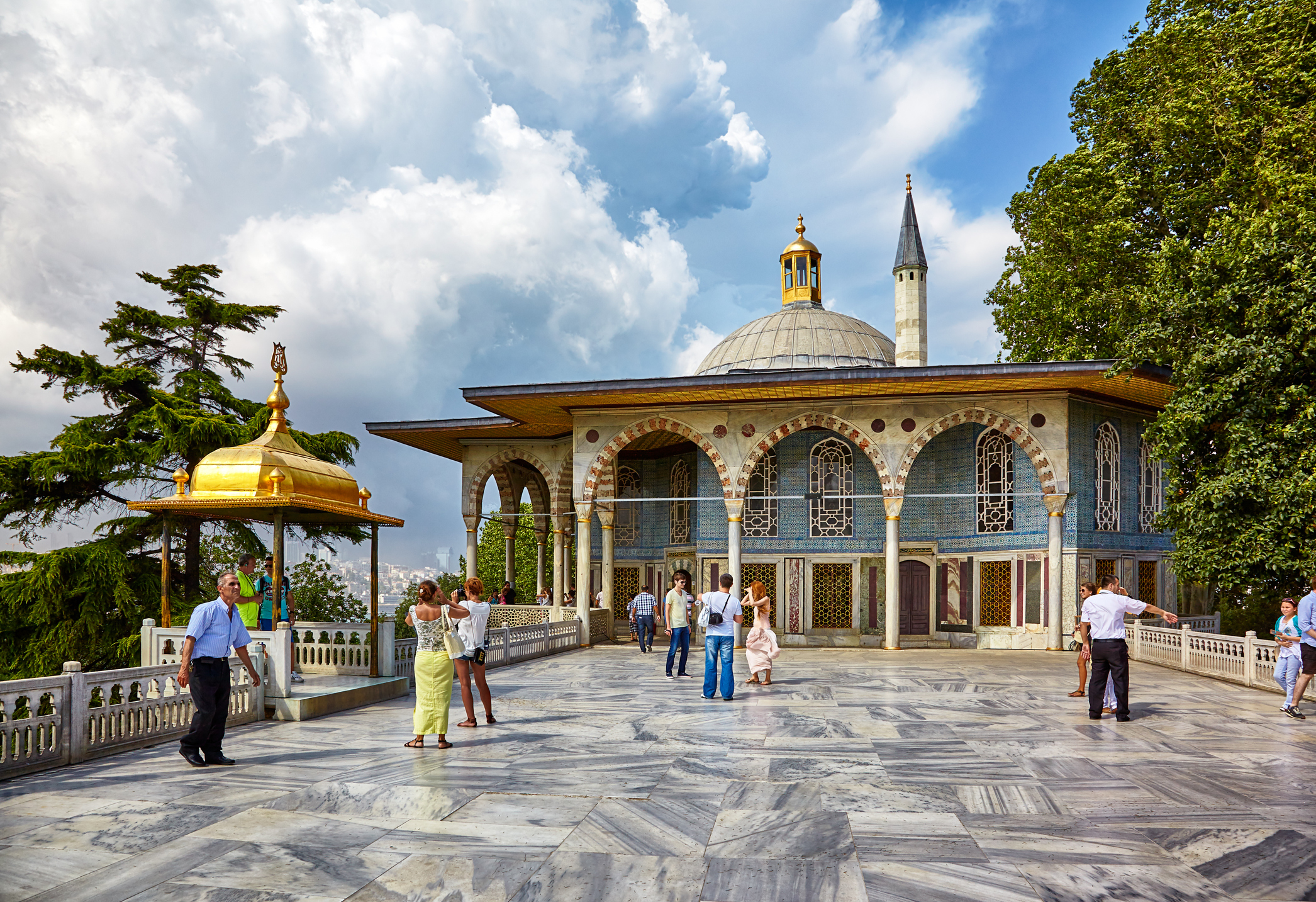 visit topkapi palace istanbul
